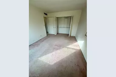 2551 Royal County Down #D, Uniontown, OH 44685 - Photo 27