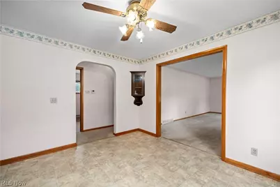 7454 Oberlin Road, Elyria, OH 44035 - Photo 5
