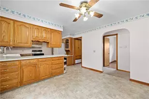 7454 Oberlin Rd, Elyria, OH 44035 - Photo 9