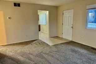 318 Sagamore Ave, Akron, OH 44305 - Photo 7