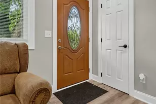 2514 Regentview St NE, Canton, OH 44705 - Photo 5