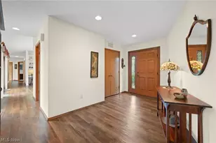 32647 Deerspring Ct, North Ridgeville, OH 44039 - Photo 7