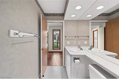 32647 Deerspring Court, North Ridgeville, OH 44039 - Photo 39