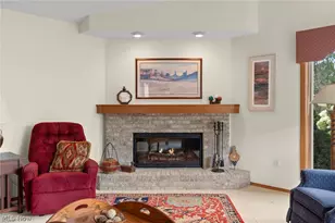 32647 Deerspring Ct, North Ridgeville, OH 44039 - Photo 11