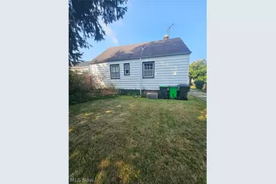 2177 Green Ridge Drive, Wickliffe, OH 44092 - Photo 5