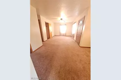 2177 Green Ridge Drive, Wickliffe, OH 44092 - Photo 7