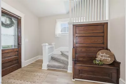 284 E Park Avenue, Barberton, OH 44203 - Photo 11