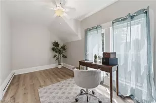 284 E Park Ave, Barberton, OH 44203 - Photo 23