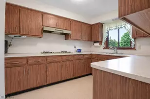 4734 Lockwood Rd, Perry, OH 44081 - Photo 13