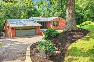 132 Hillcrest Dr, Marietta, OH 45750 - Photo 1