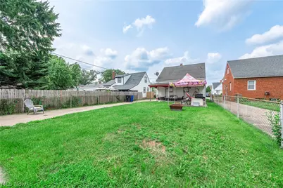 3879 W 133rd Street, Loveland, OH 44111 - Photo 5