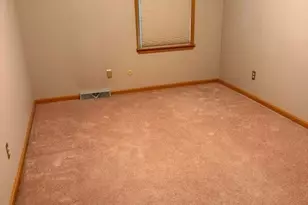 1415 Lake Center St NW, Uniontown, OH 44685 - Photo 17