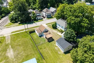 410 E 9th St, Ashland, OH 44805 - Photo 23