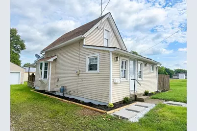410 E 9th Street, Ashland, OH 44805 - Photo 1
