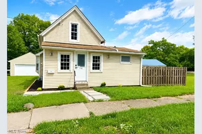410 E 9th Street, Ashland, OH 44805 - Photo 1