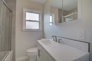6969 Broadview Rd, Green Hills, OH 44131 - Photo 15