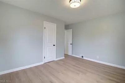 6969 Broadview Road, Green Hills, OH 44131 - Photo 13