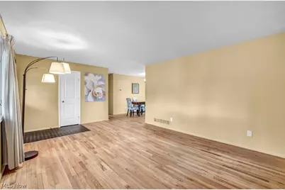 191 Hedgecliff Drive, Aurora, OH 44202 - Photo 9