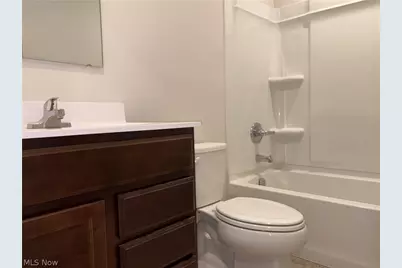 210 Raintree Lane, Painesville, OH 44077 - Photo 13