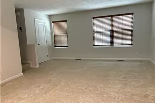 210 Raintree Ln, Painesville, OH 44077 - Photo 9