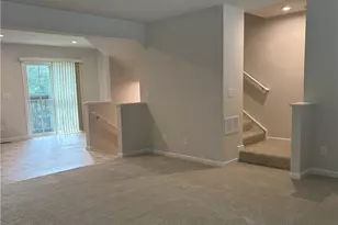 210 Raintree Ln, Painesville, OH 44077 - Photo 5