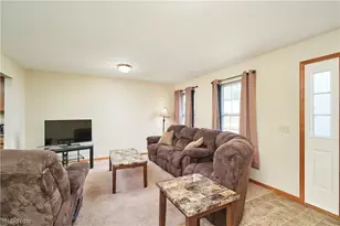 152 Steele Ave, Painesville, OH 44077 - Photo 9