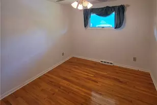 6413 Gale Dr, Green Hills, OH 44131 - Photo 15