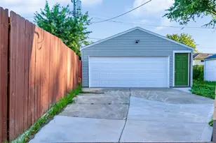 15909 Bryce Ave, Loveland, OH 44128 - Photo 41