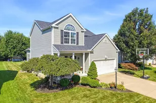882 Queens Gate Way, Wadsworth, OH 44281 - Photo 3