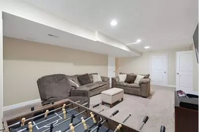 882 Queens Gate Way, Wadsworth, OH 44281 - Photo 33