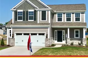 3483 Wicker St NE, Canton, OH 44721 - Photo 1