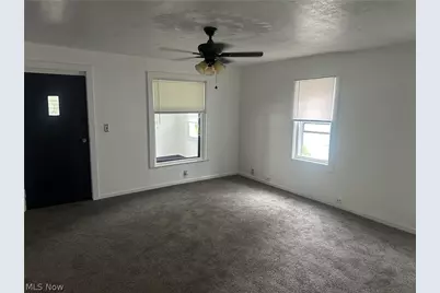 473 S Walnut Street, Ravenna, OH 44266 - Photo 9