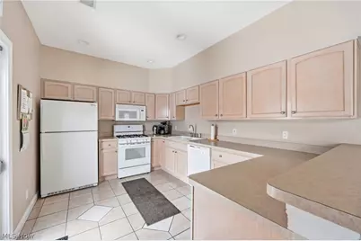 568 Lakeview Boulevard #568, Lake Milton, OH 44429 - Photo 25