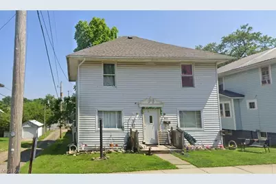 815 Beatty Avenue, Cambridge, OH 43725 - Photo 1