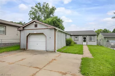 1276 Prospect Street, Barberton, OH 44203 - Photo 3