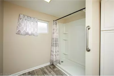 1276 Prospect Street, Barberton, OH 44203 - Photo 23