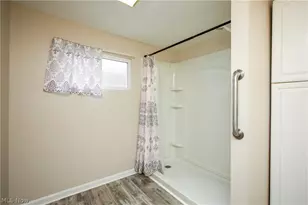 1276 Prospect St, Barberton, OH 44203 - Photo 23