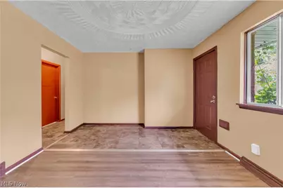 1143 Santee Avenue #2/1143, Akron, OH 44306 - Photo 3