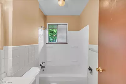 1143 Santee Avenue #2/1143, Akron, OH 44306 - Photo 11