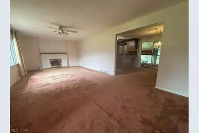 2170 Delaware Avenue, Akron, OH 44312 - Photo 11