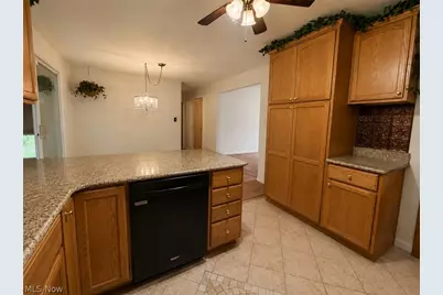 2170 Delaware Avenue, Akron, OH 44312 - Photo 15