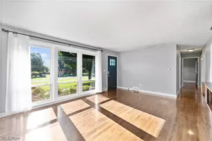 289 Valley View Dr, Wooster, OH 44691 - Photo 5