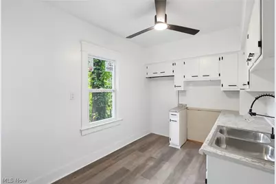 628 E 131st Street, Loveland, OH 44108 - Photo 7