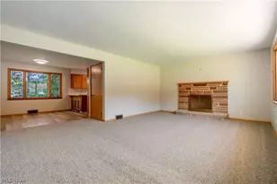 114 Keeferview St NW, Navarre, OH 44662 - Photo 3