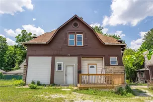 604 Oby Pl NW, Canton, OH 44703 - Photo 1