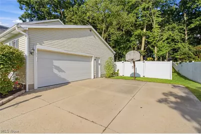 5791 Nicholson Drive, Hudson, OH 44236 - Photo 5