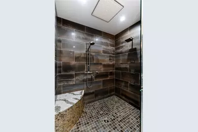 2389 Amberwood Circle NE, Massillon, OH 44646 - Photo 25