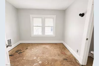 626 E 125th Street, Loveland, OH 44108 - Photo 5