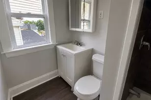 626 E 125th St, Loveland, OH 44108 - Photo 7