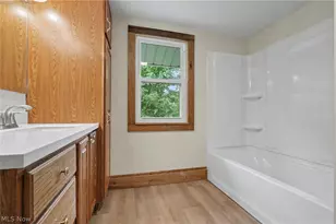 452 Mill Rd, Ravenna, OH 44266 - Photo 13